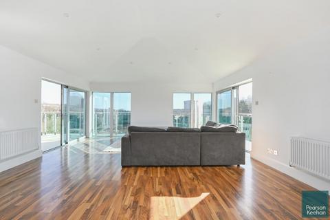 3 bedroom penthouse for sale, South Penthouse, The Park Apartments, London Road, Brighton