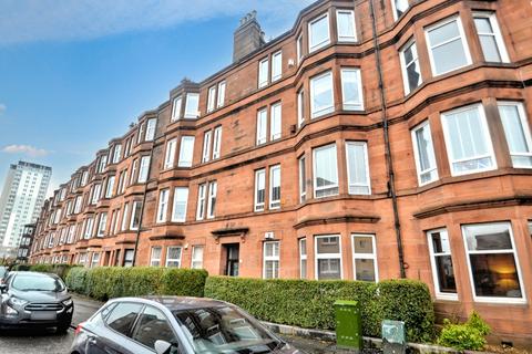 2 bedroom flat for sale, Kings Park Road, Kings Park, Glasgow, G44 4TX