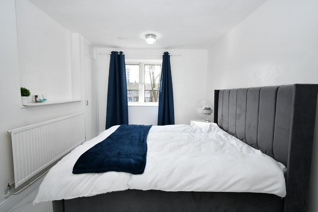 Apartment in London, Maryland - View 4