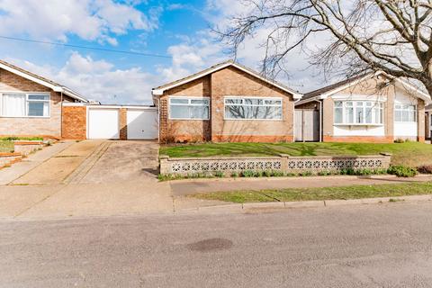 3 bedroom detached bungalow for sale, Tunstall Drive, Lowestoft