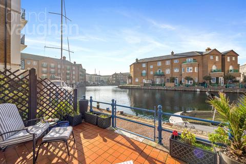 4 bedroom terraced house for sale, Victory Mews, The Strand, Marina Village, Brighton, BN2