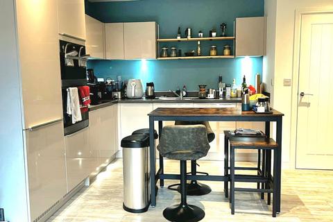 Flat 14, 13 Hoffmans Road, Walthamstow, London, E17 6ZE