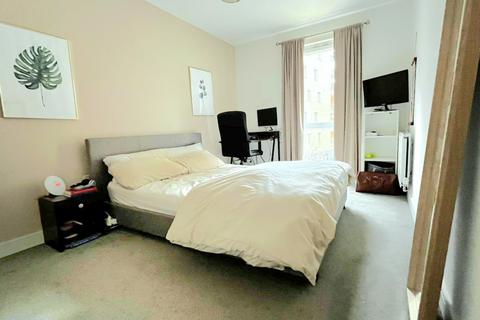 Flat 14, 13 Hoffmans Road, Walthamstow, London, E17 6ZE