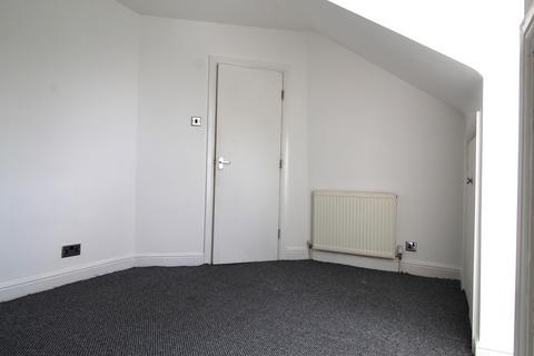 2 bedroom flat to rent, Coltman Street, Hull HU3