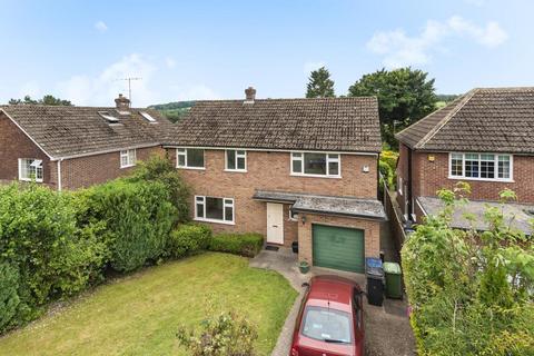 4 bedroom detached house to rent, Hughenden Avenue,  High Wycombe,  HP14