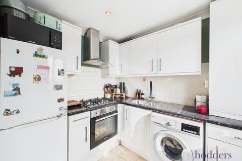 1 bedroom apartment for sale, Clay Corner, Chertsey, Surrey, KT16