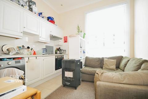 1 bedroom flat to rent, Adelaide Crescent Hove BN3