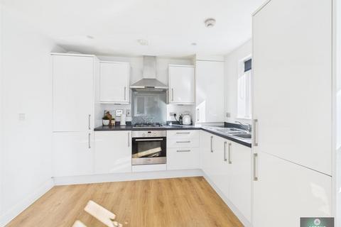 1 bedroom flat for sale, Ifield Green, Ifield RH11