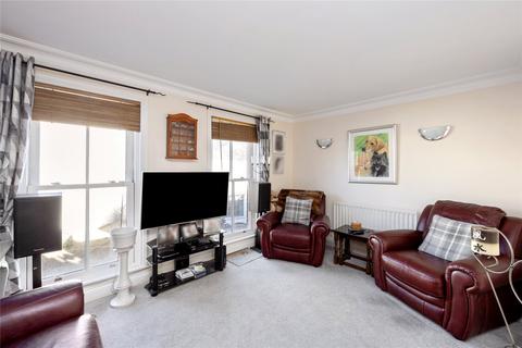 4 bedroom house for sale, Surrey Street, Littlehampton, West Sussex, BN17