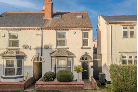 4 bedroom semi-detached house for sale, Brook Street, Stourbridge