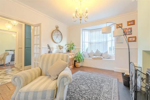 4 bedroom semi-detached house for sale, Brook Street, Stourbridge