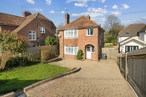 3 bedroom detached house for sale, Blackwell Road, East Grinstead, RH19