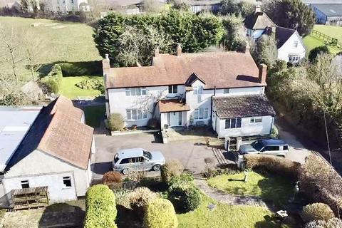 5 bedroom detached house for sale, Minsterworth GL2