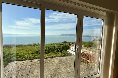 2 bedroom end of terrace house for sale, Culver Down, Sandown