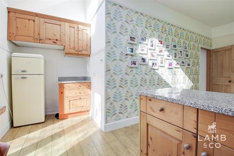 25 Beaconsfield Road, Clacton-on-sea, CO15 6BU