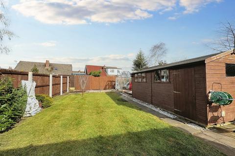 3 bedroom semi-detached house for sale, Hawthorne Avenue, Preston