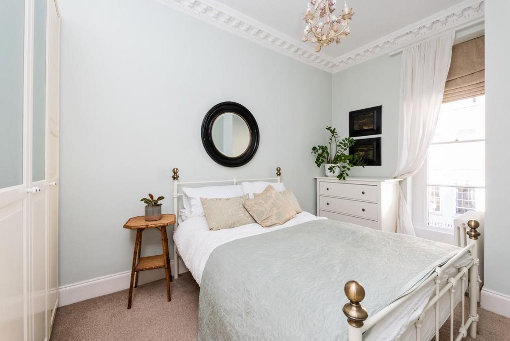 FFF, 13 New King Street, Bath BA1 2 BL-10.jpg