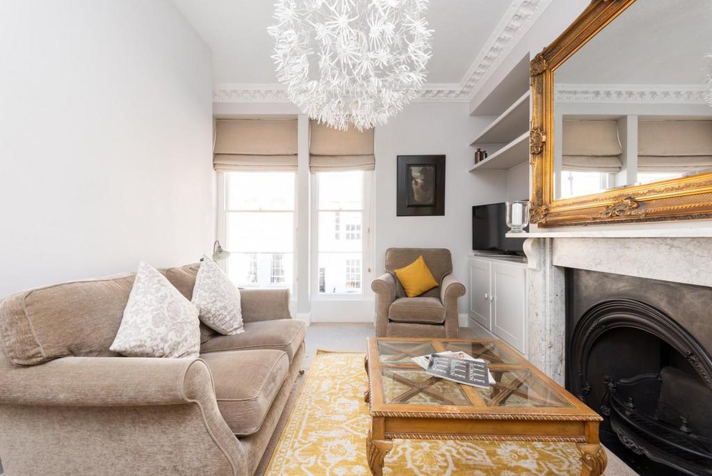FFF, 13 New King Street, Bath BA1 2 BL-7.jpg