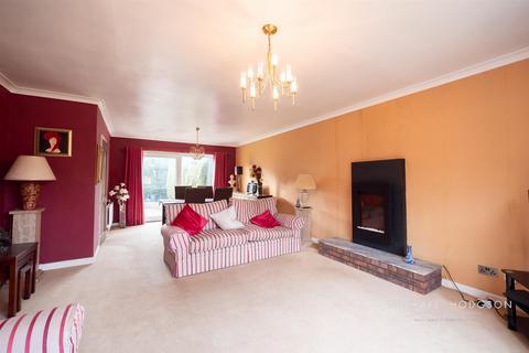 4 bedroom semi-detached house for sale, Barningham Close, Elstob Farm, Sunderland