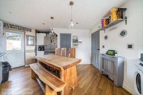 1 Afghan Street, Oldham, OL1 4EG