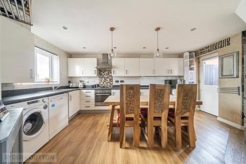 1 Afghan Street, Oldham, OL1 4EG