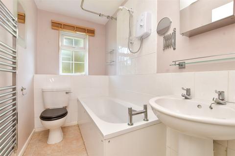 13 Sycamore Close, Carshalton, SM5 2PS