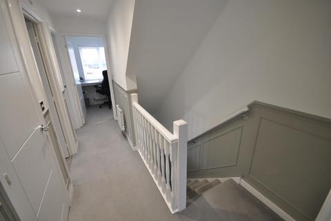 34 Garratt Way, Thorne, Doncaster, DN8 5EW
