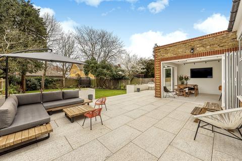 5 bedroom detached house for sale, Cambridge Road, Bromley