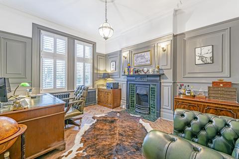 35 Cambridge Road, Bromley, BR1 4EB