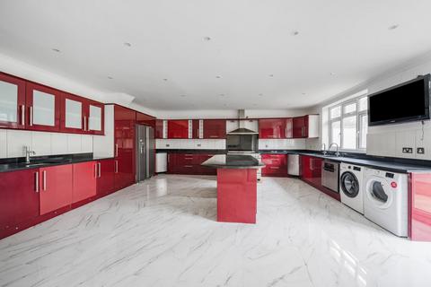 undefined, Crespigny Road, Hendon