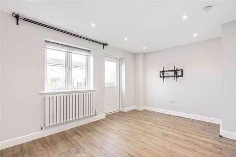 2 bedroom terraced house to rent, Merriam Avenue, London, E9