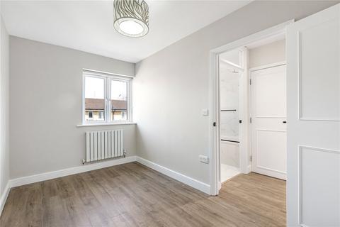 2 bedroom terraced house to rent, Merriam Avenue, London, E9