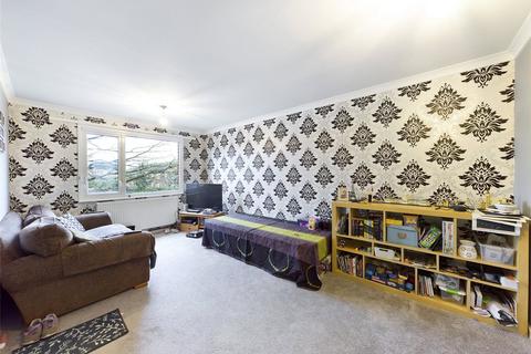 3 bedroom maisonette for sale, Snowshill Close, Worcester, WR4