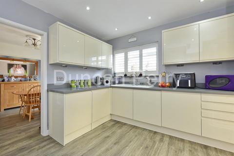 3 bedroom semi-detached house for sale, Hatfield Road, Potters Bar EN6