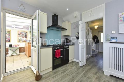 3 bedroom semi-detached house for sale, Hatfield Road, Potters Bar EN6