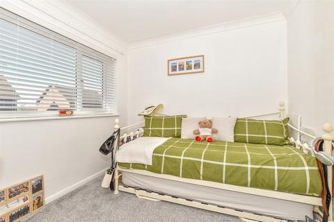 45 Cheeselands, Biddenden, Ashford, TN27 8HJ
