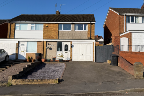 3 bedroom semi-detached house for sale, Walker Avenue, Brierley Hill, West Midlands