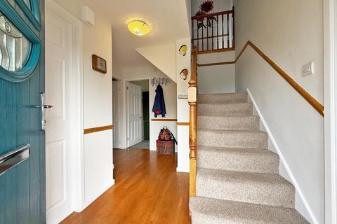 4 bedroom detached house for sale, Sparkham Close, Shrewsbury