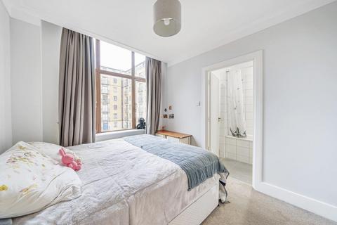 2 bedroom flat for sale, Bridgewater Square, Barbican