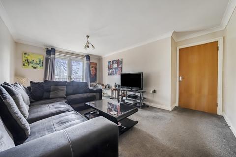 2 bedroom flat for sale, West Dene Court, Locks Heath SO31