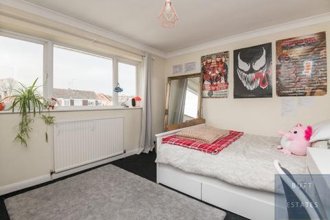 44 Broadfields Road, Exeter, EX2 5RF