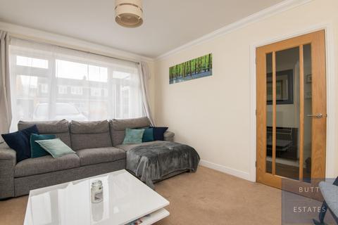 44 Broadfields Road, Exeter, EX2 5RF