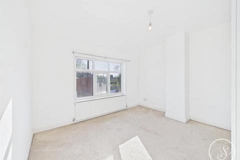 2 Bowood Crescent, Leeds, LS7 2PY