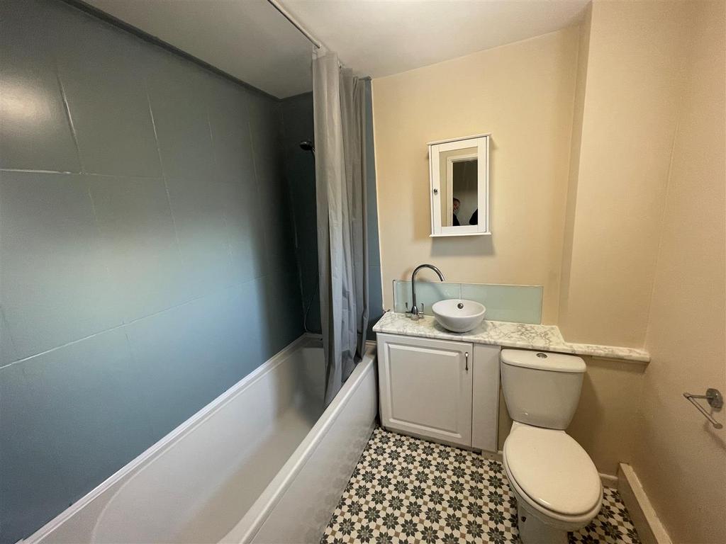 New Bathroom.jpg