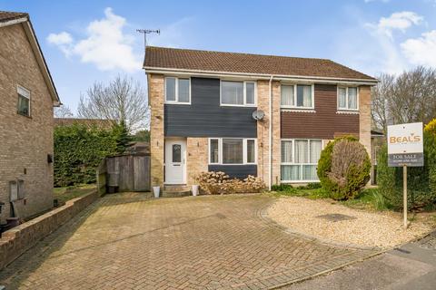 3 bedroom semi-detached house for sale, Bracken Crescent, Hampshire SO50