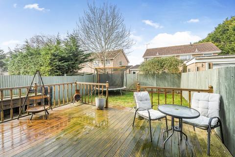 3 bedroom semi-detached house for sale, Bracken Crescent, Hampshire SO50