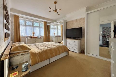 79 Monks Orchard Road, Beckenham, BR3 3BJ