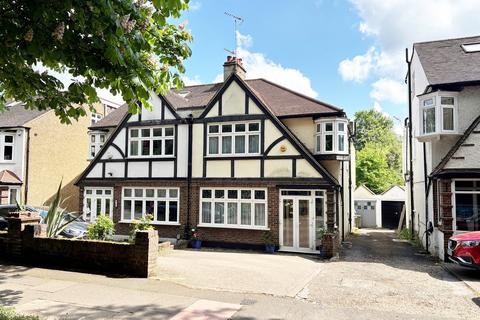 79 Monks Orchard Road, Beckenham, BR3 3BJ