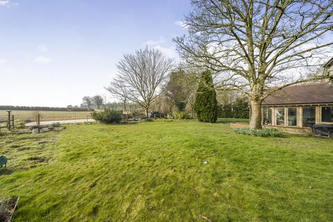 1, Burntwood Cottages Basingstoke Road, Martyr Worthy, Winchester, SO21 1AE