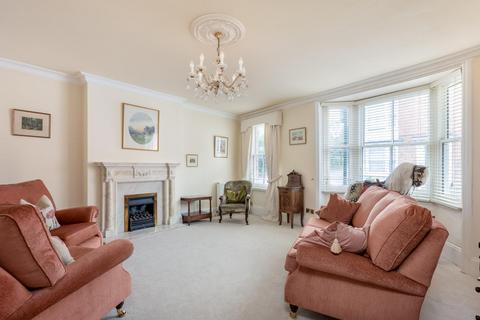 4 bedroom end of terrace house for sale, West Street, Stratford-upon-Avon